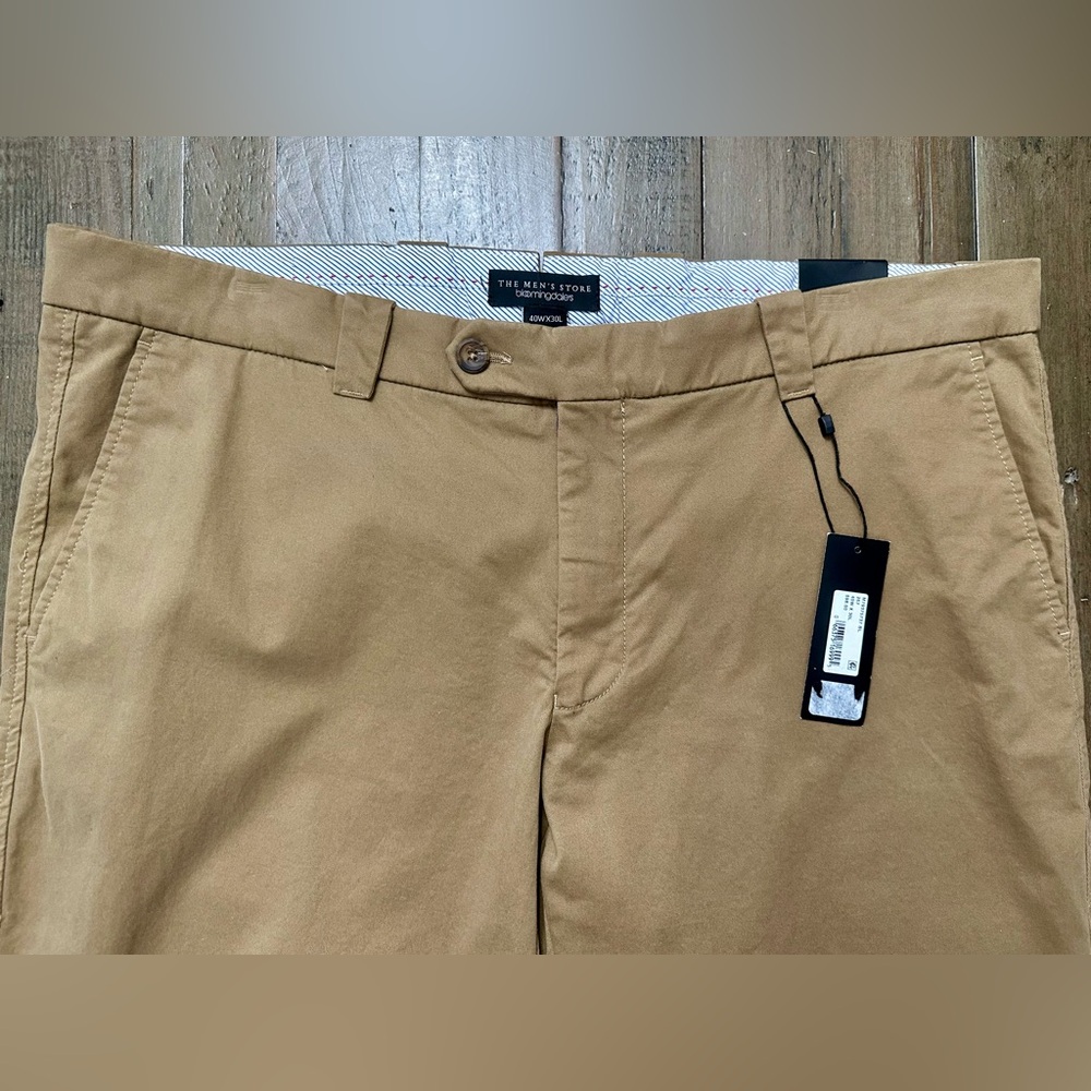 NWT Men's Store at Bloomingdale's Classic Fit Chino Pants - 40x30 - Tan Khaki